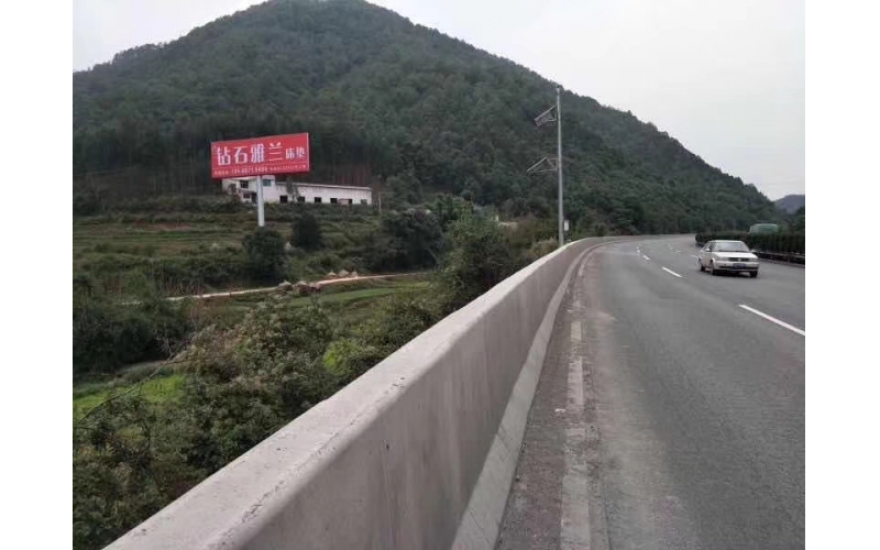 昆明經開區(qū)萬松床墊廠鉆石雅蘭床墊品牌全新升級